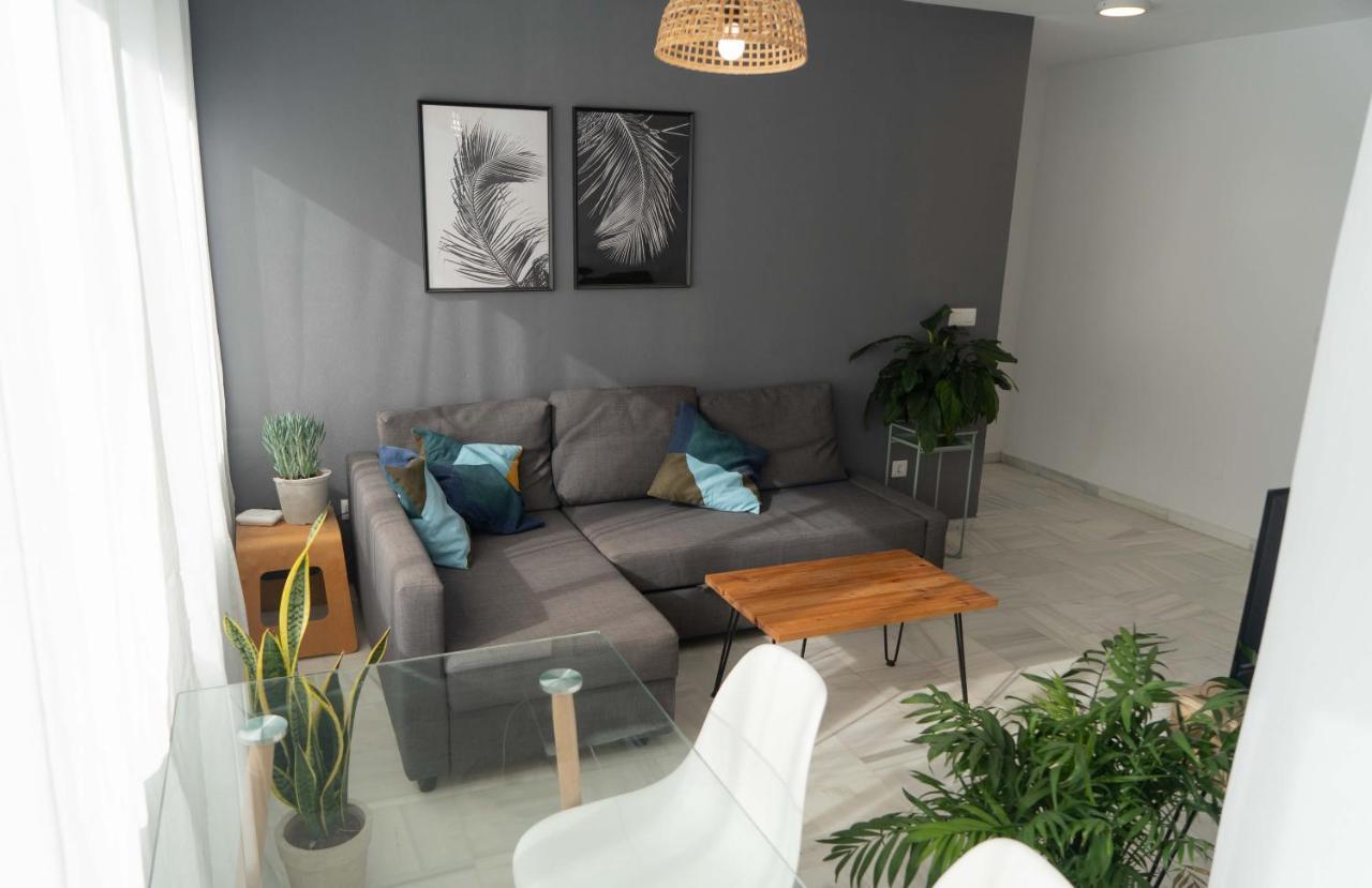 Central Penthouse With Large Private Terrace, 2 Bd Apartment Tarifa Bagian luar foto